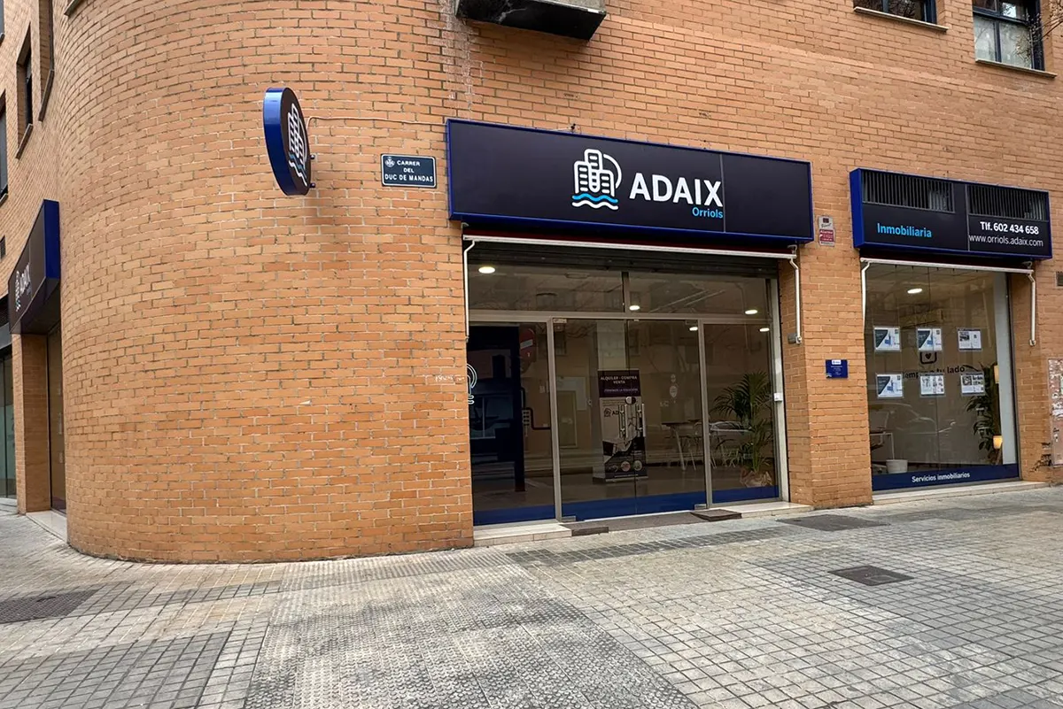 Nueva Agencia Inmobiliaria Adaix en Valencia